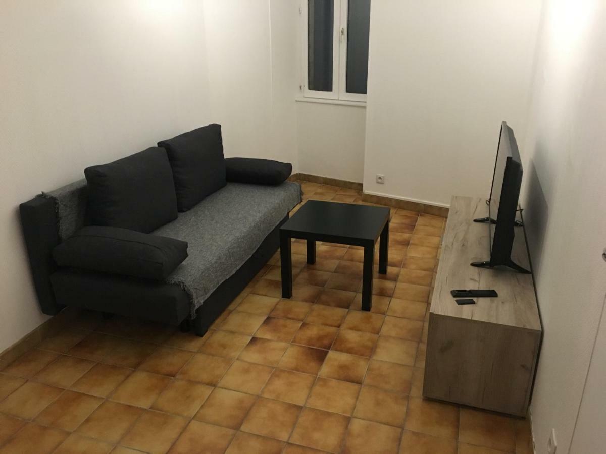 Charmant T2 Rdc Dans Residence Avec Parc Arbore Saint-Pierre-le-Moutier Экстерьер фото
